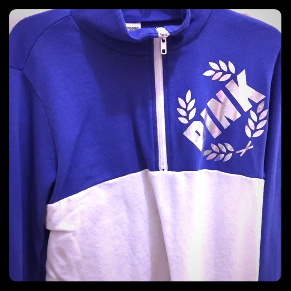Victoria Secret Campus Pullover